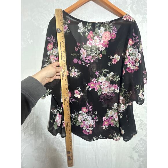 Torrid Top 2 2X Black Pink Floral Sheer Button Up Whimsigoth Fairy Goth Flowy - Picture 11 of 11